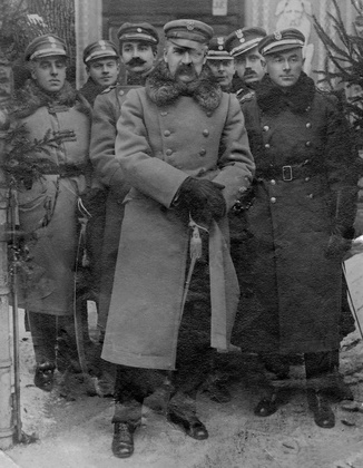 Józef Piłsudski wśród żołnierzy Legionów Polskich